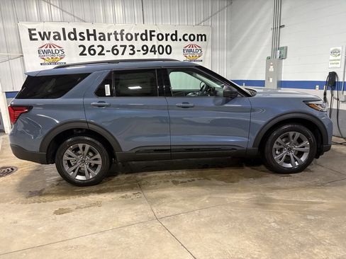 New 2026 Ford Explorer Active image 9