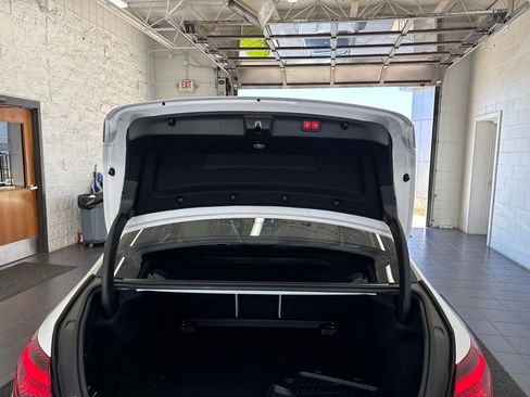 Used 2023 Mercedes-Benz C 300 4MATIC Sedan image 9