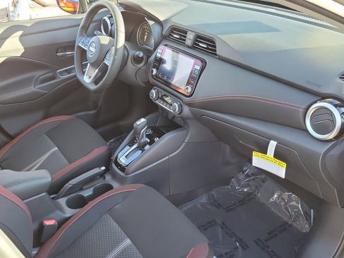 New 2025 Nissan Versa SR w/ Trunk Package image 13