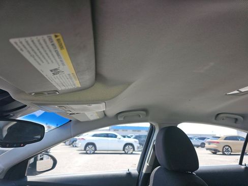 Used 2013 Chevrolet Cruze LT FWD image 11
