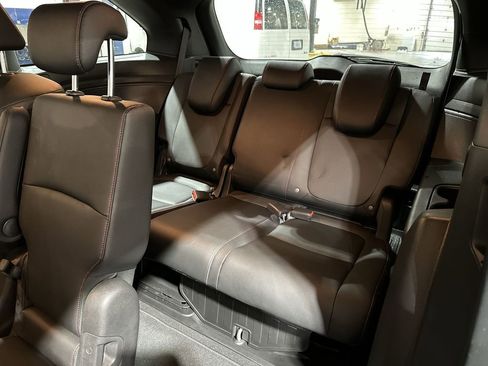 Used 2023 Honda Odyssey Sport image 23
