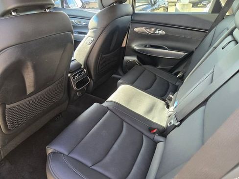 Used 2022 Genesis GV70 2.5T w/ Select Package image 38