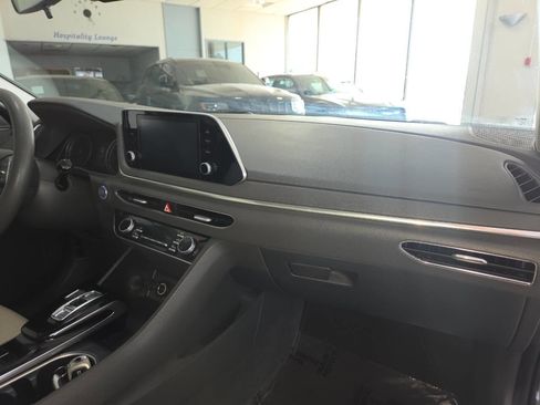 Used 2021 Hyundai Sonata SEL FWD image 28