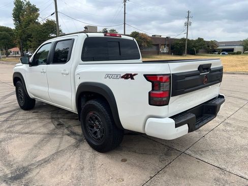 Used 2026 Nissan Frontier PRO-4X AWD/4WD image 11