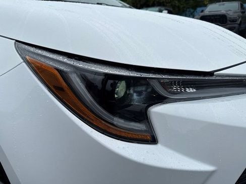 Used 2024 Toyota Corolla LE FWD image 9