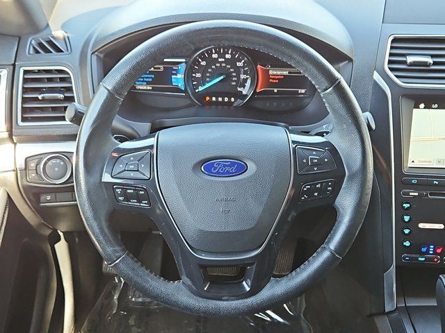 Used 2017 Ford Explorer Limited FWD image 13