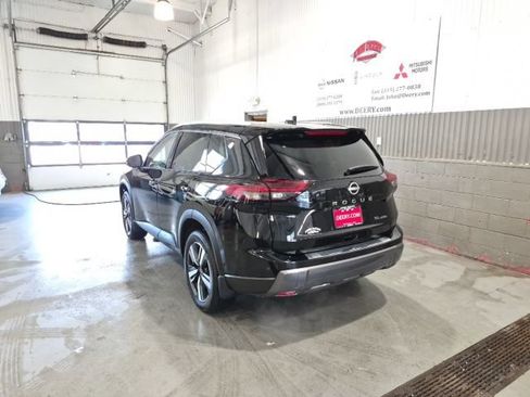 Certified 2025 Nissan Rogue SL AWD/4WD image 5