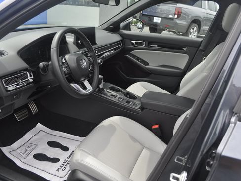 Used 2026 Honda Civic Sport Touring image 15