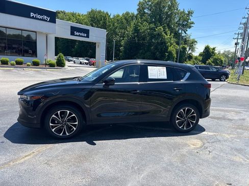 Used 2023 MAZDA CX-5 AWD 2.5 S w/ Premium Package image 6