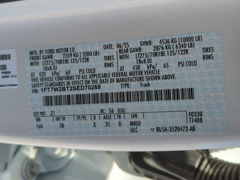 Used 2025 Ford F250 Lariat AWD/4WD image 37