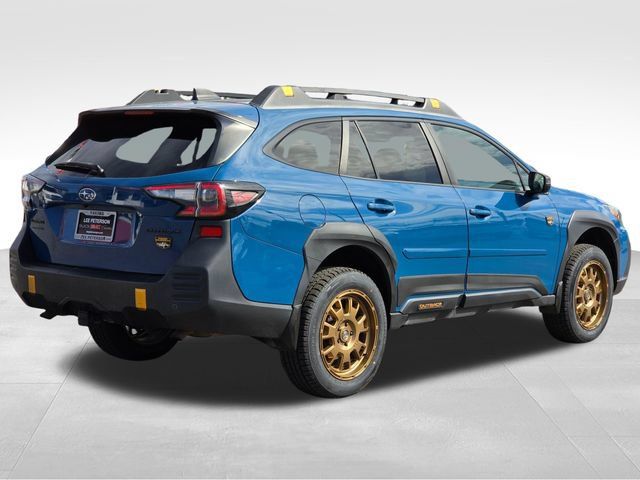 Used 2022 Subaru Outback Wilderness w/ Wilderness Package AWD/4WD image 5