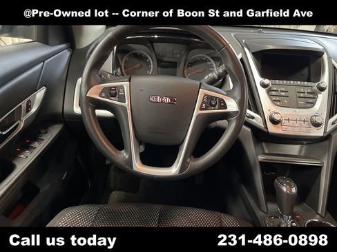 Used 2016 GMC Terrain SLE w/ Convenience Package AWD/4WD image 19