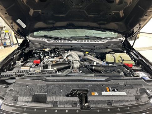 Certified 2024 Ford F250 Lariat w/ Lariat Ultimate Package image 38