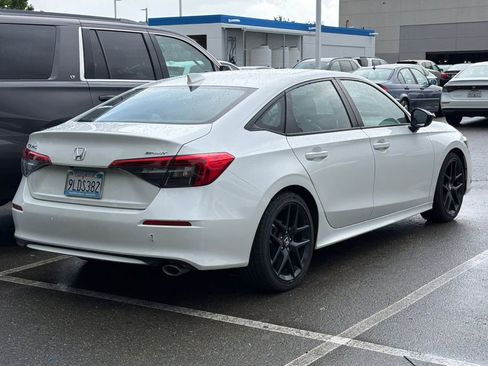 Used 2024 Honda Civic Sport image 5