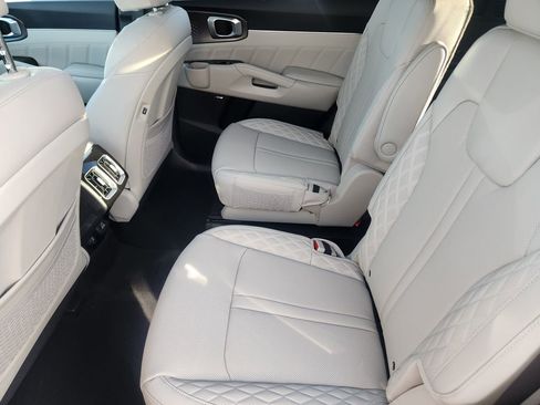 New 2026 Kia Sorento SX Prestige AWD/4WD image 13