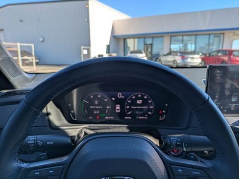 Used 2024 Honda Accord Sport image 27