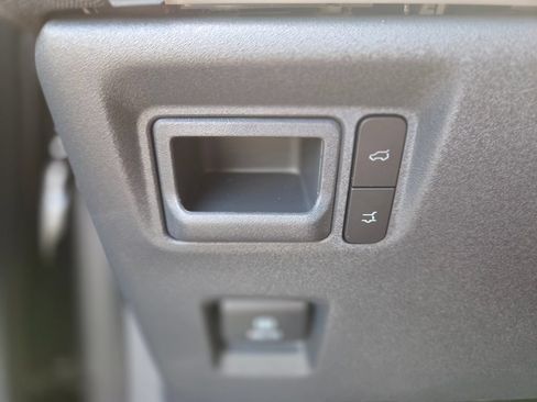 New 2027 Ford Expedition King Ranch RWD image 34