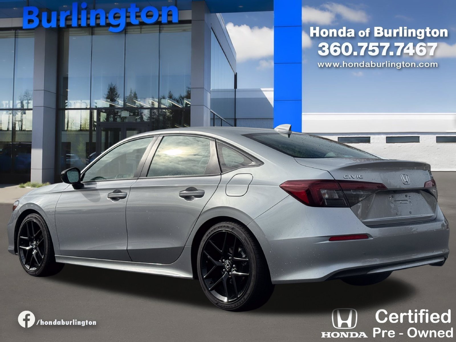 Used 2025 Honda Civic Sport image 4