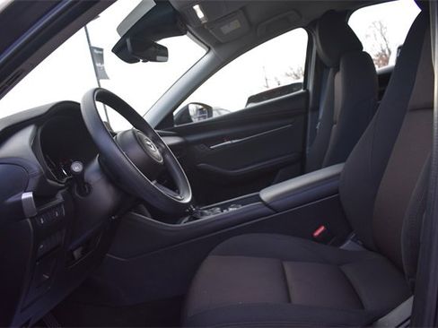 Used 2021 MAZDA MAZDA3 s image 19
