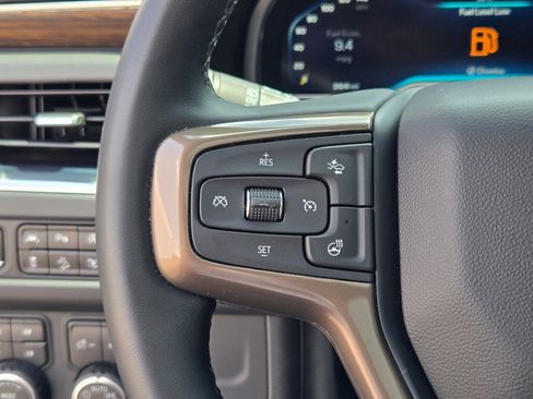 Used 2023 Chevrolet Tahoe High Country image 36