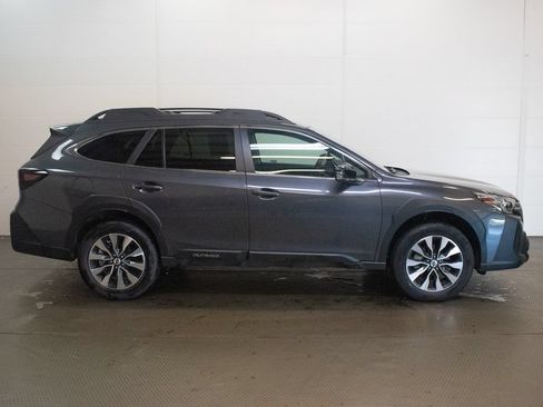 Certified 2024 Subaru Outback Limited AWD/4WD image 3