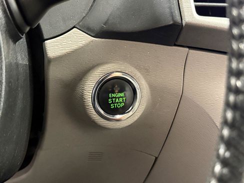 Used 2009 Toyota Venza AWD w/ Comfort Pkg image 30