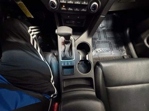 Used 2021 Kia Sportage S image 34