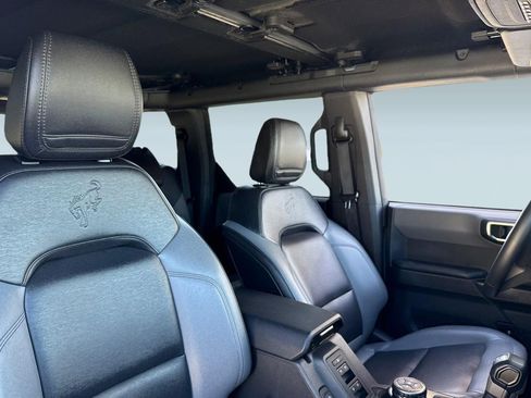 Used 2024 Ford Bronco Black Diamond image 28