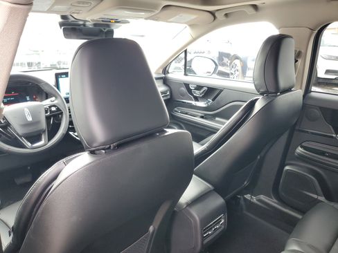 New 2026 Lincoln Corsair Premiere image 26