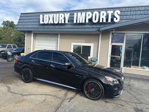 Used 2016 Mercedes-Benz E 63 AMG S-Model w/ Driver Assistance Package image 2
