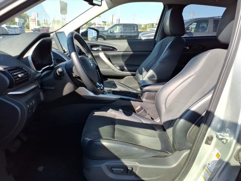 Used 2024 Mitsubishi Eclipse Cross SE image 4