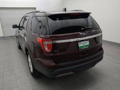 Used 2019 Ford Explorer XLT FWD image 6