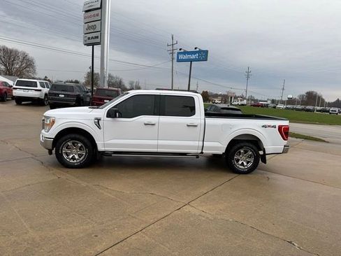 Used 2021 Ford F150 XLT w/ Equipment Group 301A Mid image 4