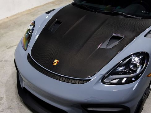Used 2023 Porsche 718 Cayman GT4 RS RWD image 40