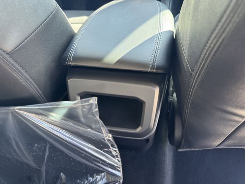 New 2025 Ford Ranger Lariat w/ FX4 Off-Road Package image 12