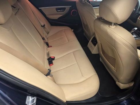 Used 2017 BMW 330i xDrive Sedan AWD/4WD image 21