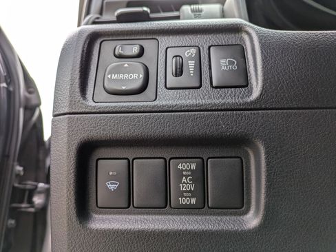 Used 2021 Toyota 4Runner SR5 Premium w/ Moonroof Package AWD/4WD image 23
