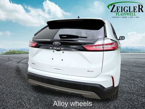 Used 2023 Ford Edge SEL AWD/4WD image 5