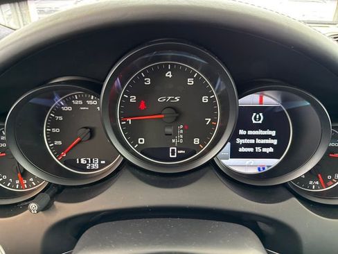 Used 2016 Porsche Cayenne GTS AWD/4WD image 18