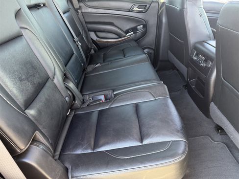 Used 2019 Chevrolet Tahoe LT image 14