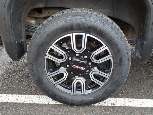 Certified 2022 GMC Sierra 2500 AT4 w/ Snow Plow Prep/Camper Package image 10