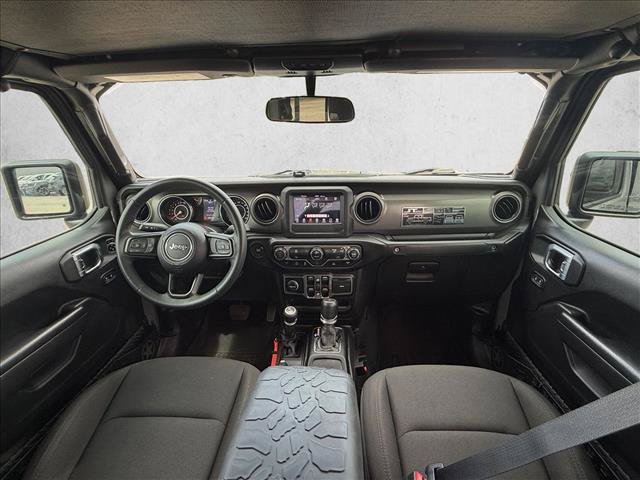 Used 2020 Jeep Gladiator Rubicon AWD/4WD image 12