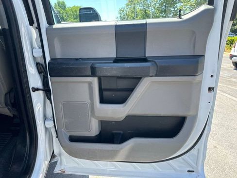 Used 2019 Ford F350 XL w/ Power Equipment Group AWD/4WD image 9