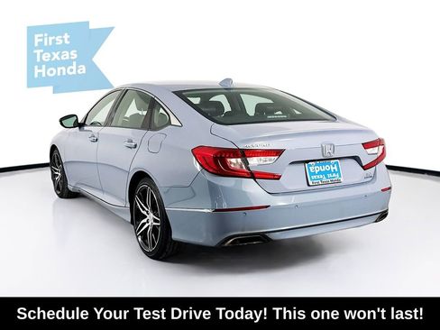 Used 2022 Honda Accord Touring image 5