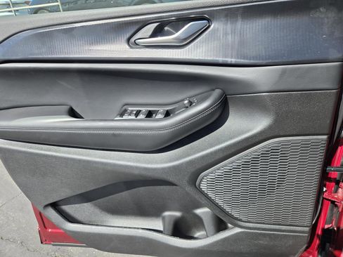 New 2026 Jeep Grand Cherokee L 2WD image 19