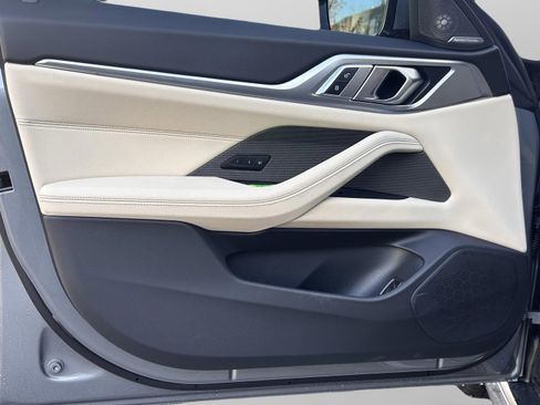 Used 2025 BMW i4 eDrive40 w/ Premium Package image 24