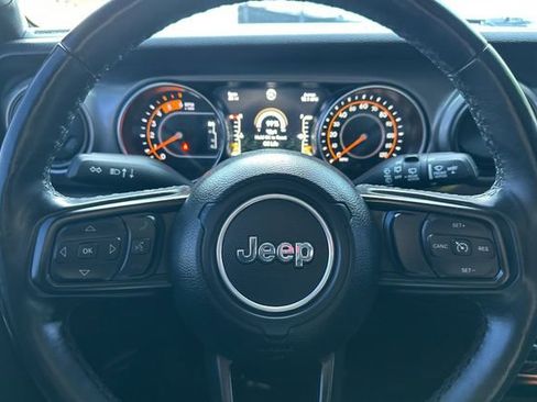 Used 2022 Jeep Wrangler Unlimited Sport AWD/4WD image 27