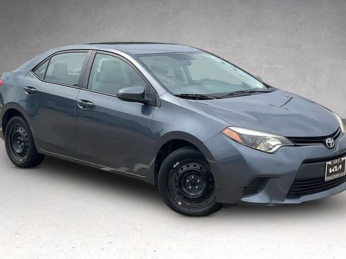 Used 2014 Toyota Corolla LE FWD image 20