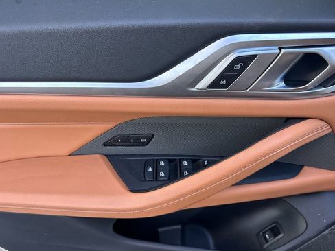 Used 2023 BMW i4 eDrive35 w/ Premium Package image 10