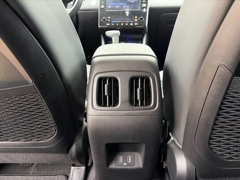 Used 2023 Hyundai Tucson SEL w/ Convenience Package AWD/4WD image 9